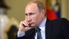 Путин принял в Кремле Атамбаева и призвал Кыргызстан объединиться вокруг Жээнбекова