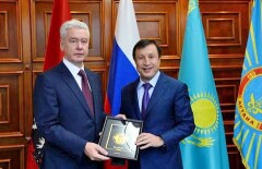 Мэр Москвы восхищён увиденным в Астане 