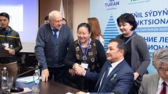Казахстанскую лёгкую воду пьёт космонавт. Рассказываем о результатах исследования