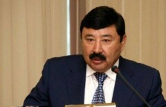 Депутат Досмухамбетов заявил о досрочном прекращении полномочий