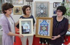 Авторы тумара, подаренного Назарбаевым Обаме, обвинили конкурентов в плагиате