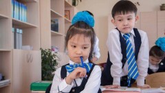 Сагадиев рассказал, что ждёт казахстанских школьников с 1 сентября