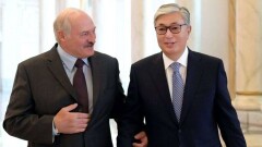 Касым-Жомарт Токаев поздравил Александра Лукашенко с 65-летием