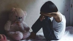 В Атырау санитарок интерната, избивавших детей-инвалидов, приговорили к ограничению свободы