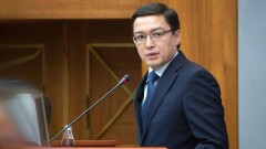 Акишев: Нацбанк искал инвесторов для Эксимбанка и Qazaq banki, но перспектив не было