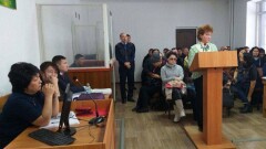 Нападение на активистку в Талгаре: экс-акиму грозит семь с половиной лет лишения свободы