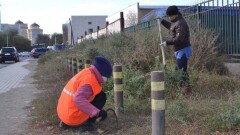 После жалобы акиму Ногаеву атырауским уборщикам улиц в два раза подняли зарплату