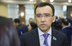 Госорганы должны размещать информацию, не дожидаясь запросов от граждан - Ашимбаев 