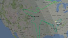 Boeing Dreamliner нарисовал себя в небе за 12,5 часа