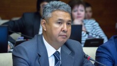 Норма об отключении незарегистрированных мобильников написана кровью - Перуашев