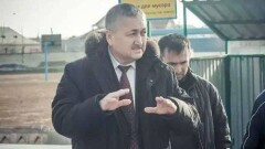 В ЮКО суд оштрафовал акима, прославившегося после открытия туалета за 3 млн тенге