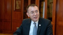 Глава Нацбанка Кыргызстана решил выплатить списанную ему ссуду ради репутации