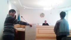 Сотрудника Нацгвардии обвинили в мошенничестве бухгалтеры театра в Костанае