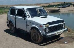 Шесть человек погибли в результате падения автомобиля с моста в ЮКО