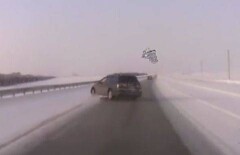 "Крутое пике" автомобиля сняли на видео на трассе Щучинск - Кокшетау