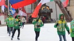 Байбек открыл зимний сезон на Медеу