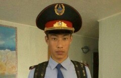 Врачи рассказали о состоянии охранника, выстрелившего себе в живот в костанайском суде