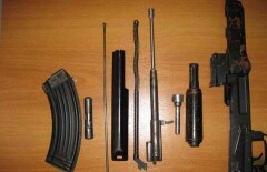 Школьница разобрала АК-74 за семь секунд и стала звездой Instagram