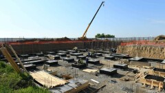 Мамин поручил ввести круглосуточный режим работы по строительству объектов в Туркестане