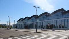 В аэропорту столицы организуют новое место для анкетирования. Сейчас там не соблюдаются саннормы