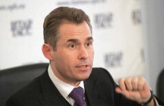 Астахов вступился за семью девочки, которую "выгуливали" на поводке