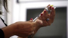Врачи проводят срочную вакцинацию жителей против кори в Конго 