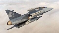 Истребитель разбился во время авиашоу на детском празднике в Таиланде