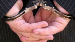 После задержания замакима района Астаны отстранили от должности