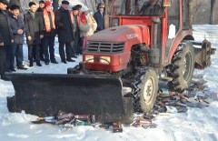 Молодые коммунисты Алматы раздавили трактором зарубежные фильмы