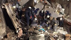 Семьям погибших в результате обрушения дома в Шахане окажут материальную помощь
