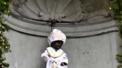 Казахский чапан "Писающего мальчика" выставили в брюссельском музее