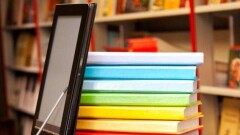 Издательство "Алматыкітап баспасы" объявило о конкурсе по внедрению e-учебников в школах