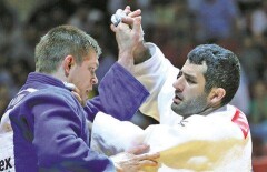 Гульжан Исанова и Максим Раков стали призёрами чемпионата Азии по дзюдо