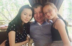 Дочь Баян Есентаевой рассказала, что никогда не слышала ссоры родителей