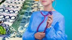 В некоторых регионах Казахстана медики недополучили положенную прибавку к зарплате