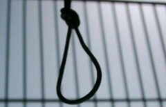 Показательное самоубийство предотвратил медработник в Экибастузе