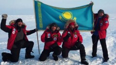 Казахстанская экспедиция на лыжах дойдёт до Южного полюса