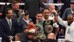 Арыстанбек Мухамедиулы поздравил GGG с очередной победой