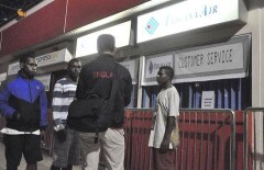 Спасатели обнаружили обломки пропавшего индонезийского самолета