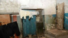 Директор СШ №34 в Астане пожаловалась, что в здании школы располагается общежитие