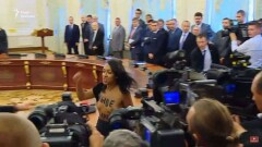 Встречу президентов Украины и Беларуси едва не сорвала феминистка 