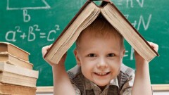 В КНПК предложили отказаться от преподавания естественных наук на английском языке