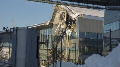 Реакция казахстанцев на новость о рухнувшем объекте выставки