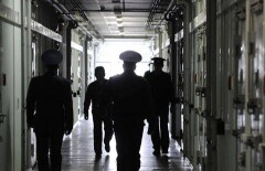 Сотрудник колонии, обвиняемый в пытках Баймаганбетова, угодил в больницу