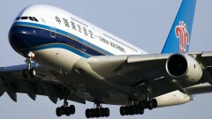 Из Алматы в Китай разрешили летать с включёнными мобильными