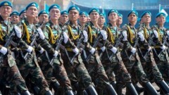 Касым-Жомарт Токаев поздравил казахстанцев с Днём защитника Отечества