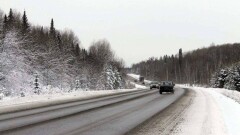 В четырёх регионах страны закрыли дороги из-за непогоды