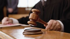 Отменить оплату госпошлины при обжаловании действий госорганов предлагают эксперты