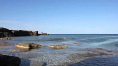 Акима Тугжанова возмутили дома, построенные "впритык" к Каспию