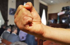 Адвокаты подсудимых "по делу Ахметова" опасаются давления на свидетелей защиты